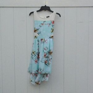 Blue and Floral Spring/Summer girls dress!